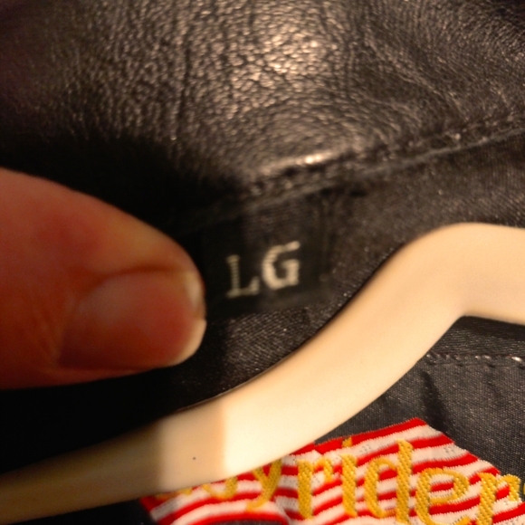 Easy Riders leather vest - Picture 4 of 9